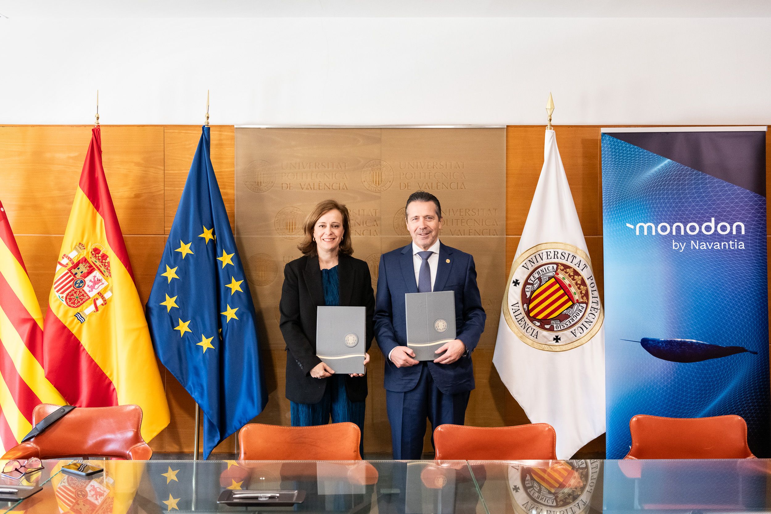 Firma de la Cátedra Navantia.