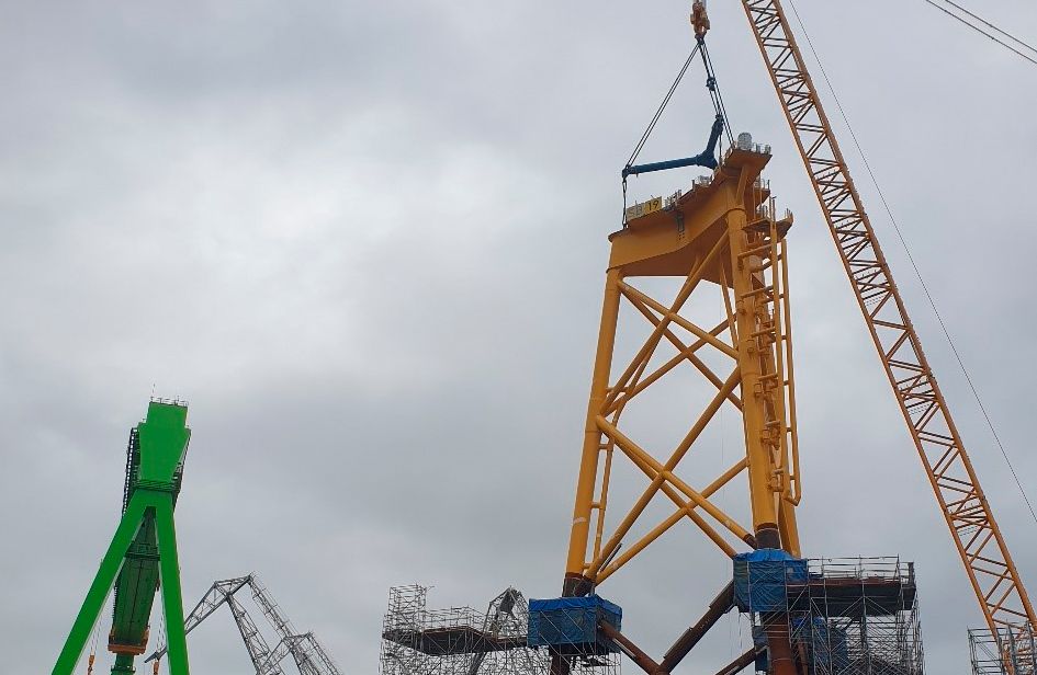 Ensamblaje-primera-jacket-portada-web